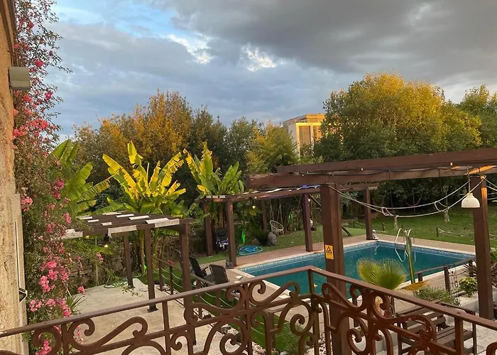 Maison d'hôtes Garden Place Local